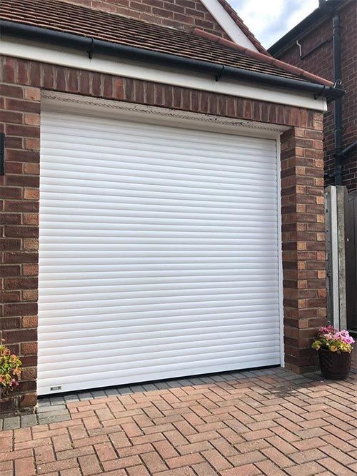 Ремонт ролет для гаража