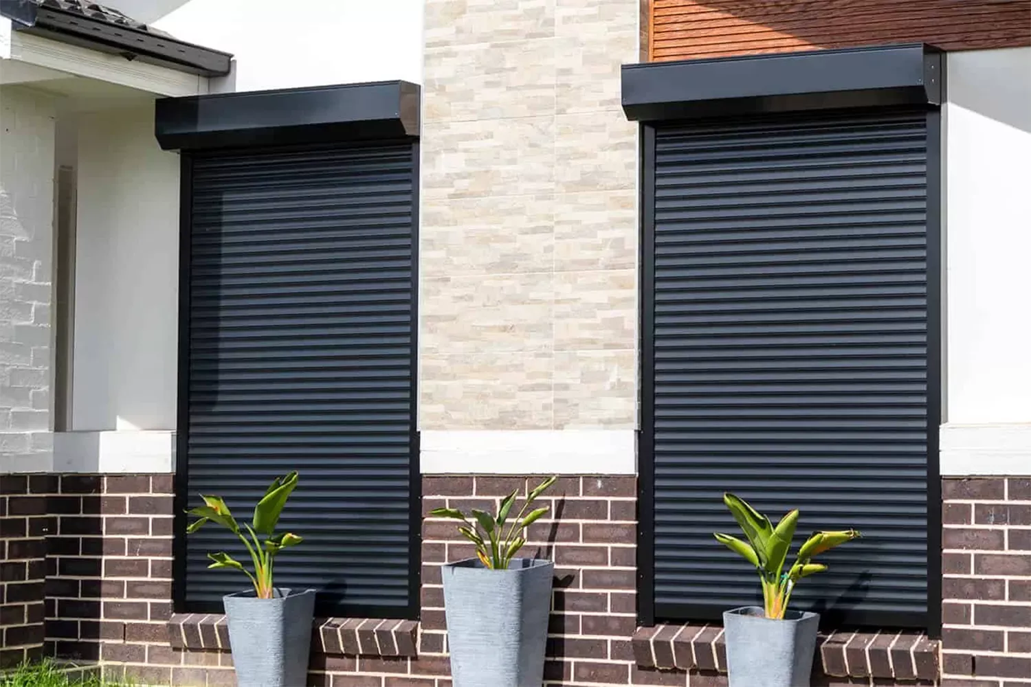 Роллеты и рольставни для дома установка и монтаж